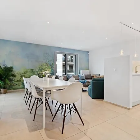 Apartamento Lux City Escape 2br Apt With Balcony & Workspace *