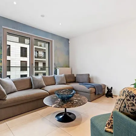 Apartment Lux City Escape 2br Apt With Balcony & Workspace *